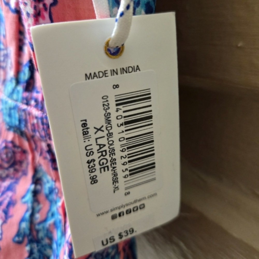 Simply Southern Vibrant Pink and Blue Blouse NWT 26"p2p - Picture 6 of 6